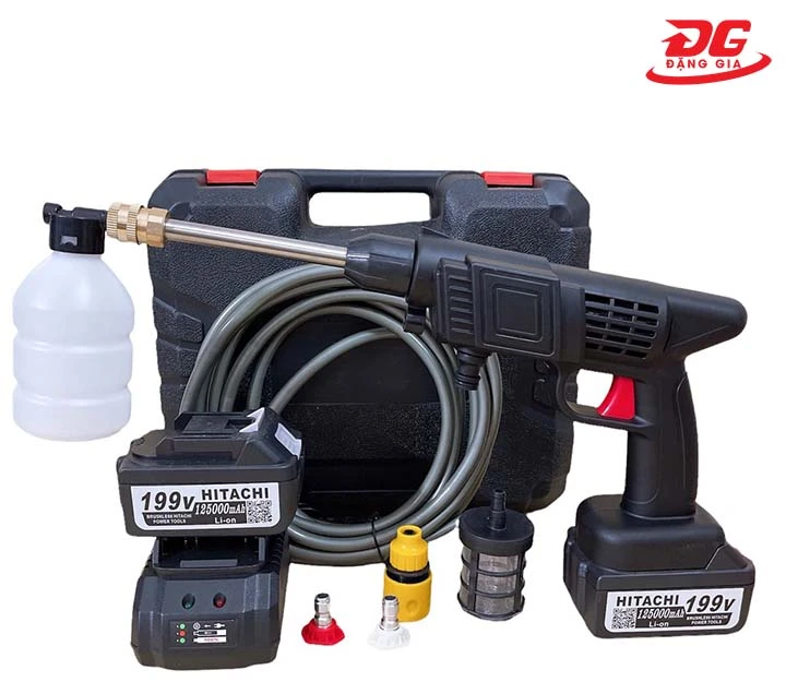 Máy rửa xe dùng pin Hitachi 199v