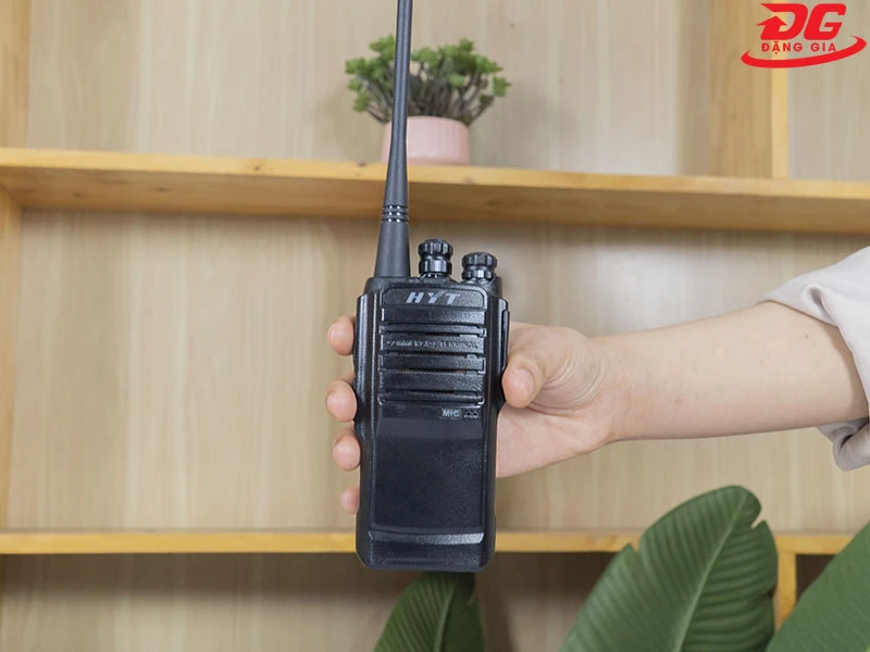 Bộ đàm liên lạc cầm tay HYT TC 500S