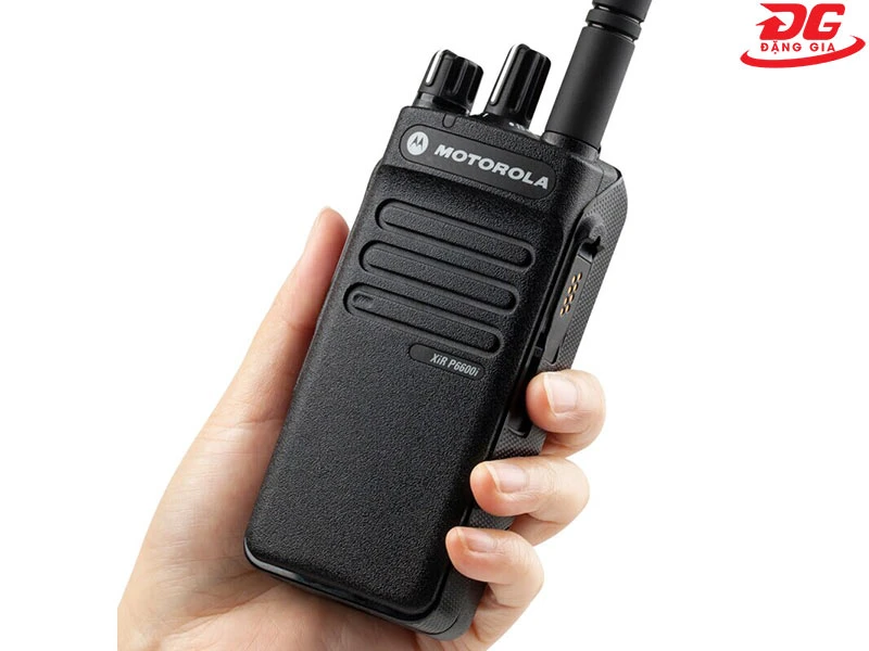 Bộ đàm cầm tay chống cháy nổ Motorola Mototrbo Xir P6600i