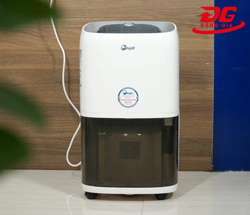 hinh-anh-may-hut-am-fujie-hm-918ec