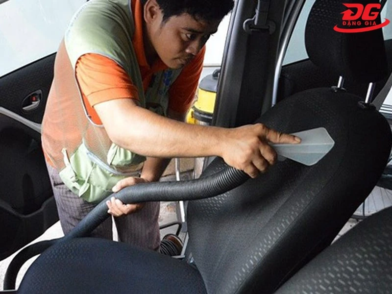 máy giặt thảm xe ô tô