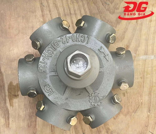 Đầu phun bằng hợp kim nhôm DN 140 4