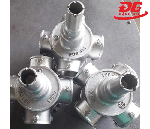 Đầu phun inox 304 3
