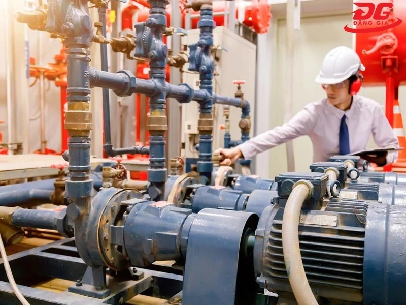 Ghi chép lịch sử bảo dưỡng chiller để theo dõi