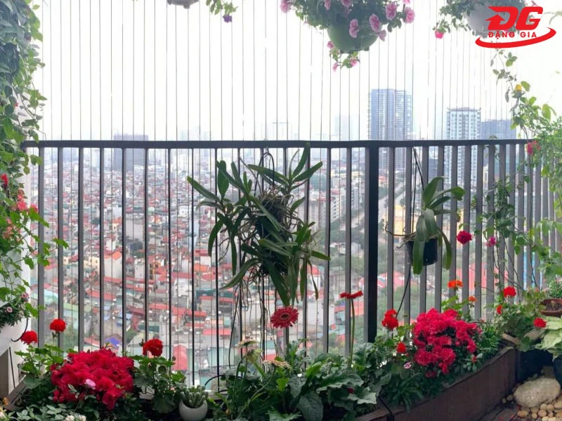 Rào chắn cho lan can chung cư