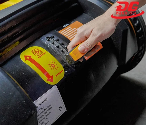 Xe quét rác Kumisai KMS-S1 8