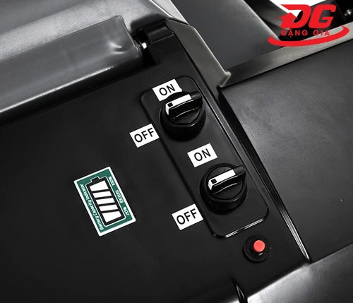 Xe quét rác Kumisai KMS 320 4