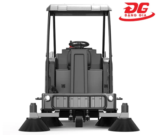 Xe quét rác ngồi lái Kumisai KMS-S8 1