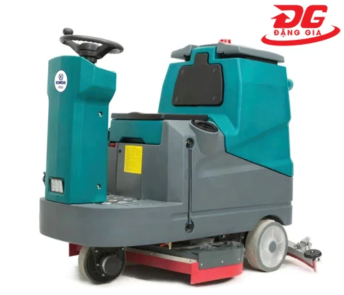 Hình ảnh sản phẩm Máy chà sàn ngồi lái Kumisai KMS D8