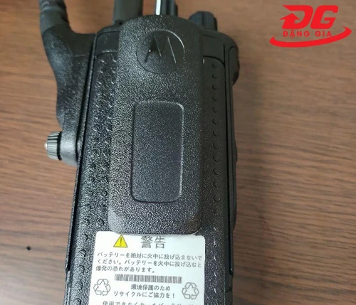 Bộ đàm Motorola Xir P8668i 5