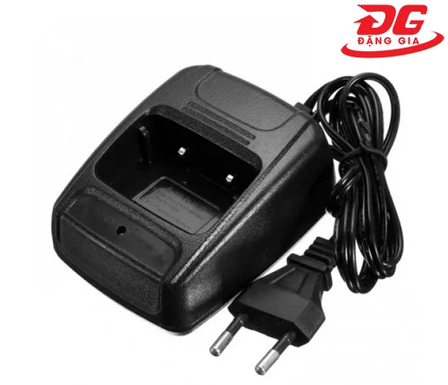 Sạc pin bộ đàm baofeng 666-888-777 3