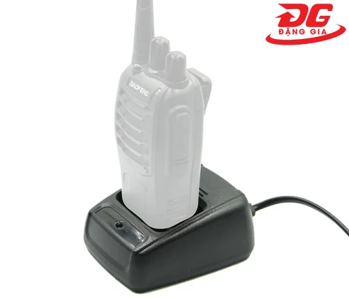 Sạc pin bộ đàm baofeng 666-888-777 6