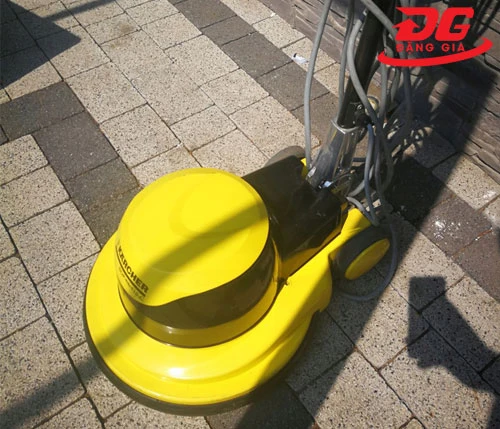 Máy đánh bóng sàn Karcher BDP 43/410 C 4
