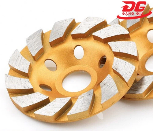 Đá mài bê tông 125 mm 4