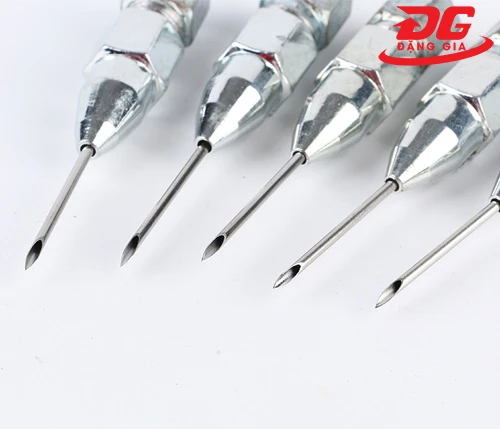 Vú bơm mỡ bò đầu kim 5