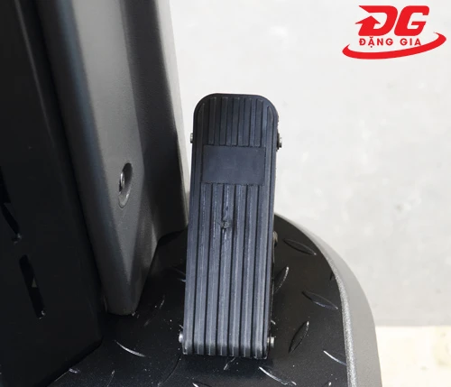 Máy chà sàn ngồi lái Kumisai KMS 138 7