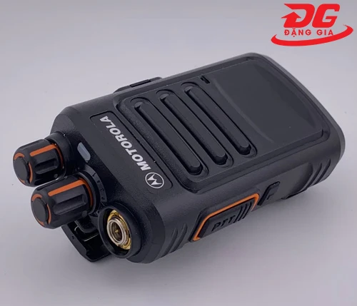 Bộ đàm Motorola XiR C6650 6