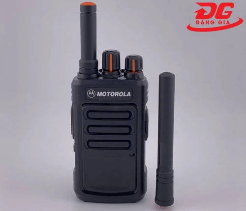Bộ đàm Motorola XiR C6650 4