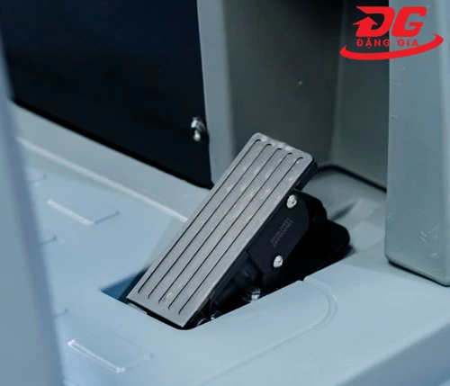 Máy chà sàn Kumisai KMS-V15 5