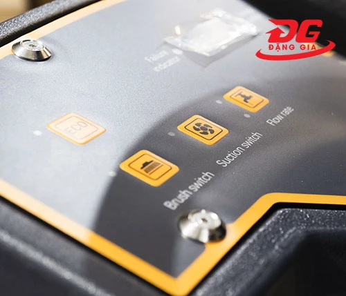 Bảng điều khiển máy chà sàn ngồi lái Kumisai KMS-K80