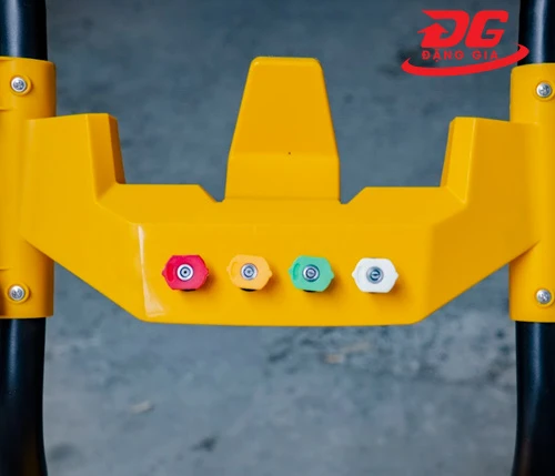 Máy bơm rửa xe Kumisai KMS3300 6