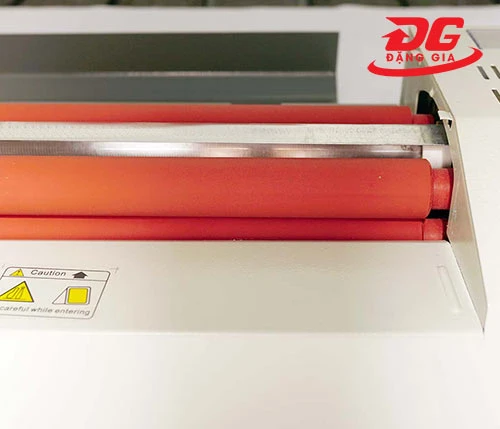 Trục rulo máy ép plastic