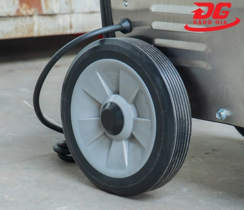 Máy rửa xe áp lực cao Kungfu KF 2.2KW 5