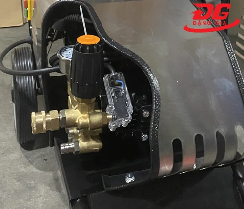 Máy rửa xe áp lực cao Kungfu KF 2.2KW 4