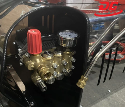 Máy xịt rửa xe áp lực cao Kungfu KF 3200-5.5KW 5