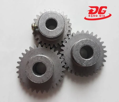 Bánh răng máy ép plastic