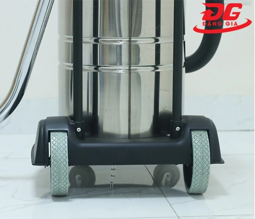 Thiết kế máy khá đơn giản, dễ thao tác và sử dụng