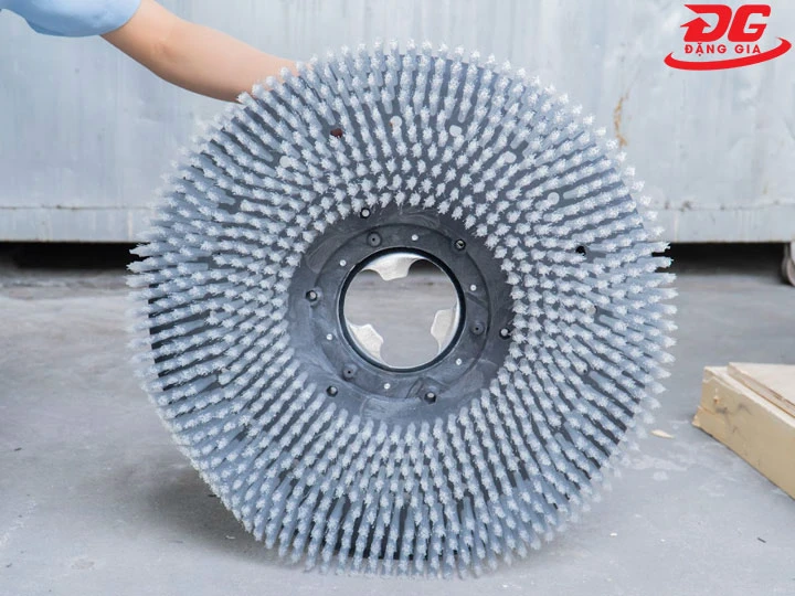 bàn chải sàn Máy chà sàn liên hợp Kungfu Clean KF-70C