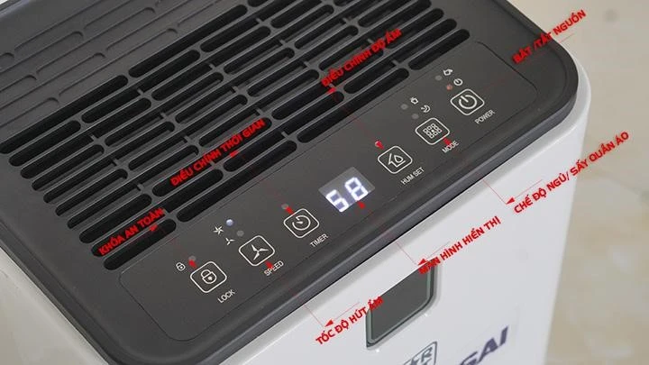 Bảng điều khiển máy hút ẩm không khí Kumisai KMS 12A