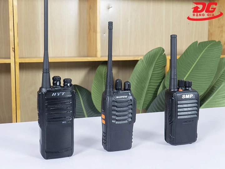 Địa chỉ bán bộ đàm đi phượt uy tín