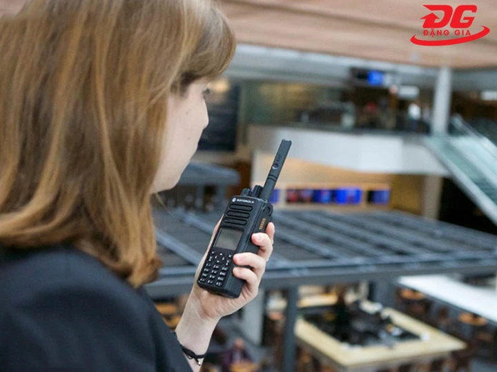 Bộ đàm Motorola Xir P8668i bảo mật tốt