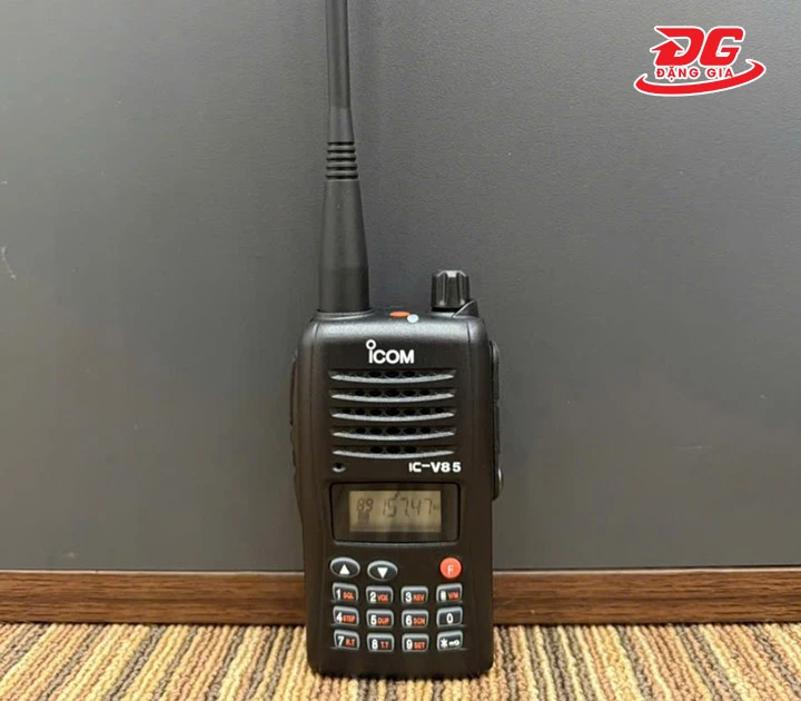 Bộ đàm cho xe máy iCOM IC - V85