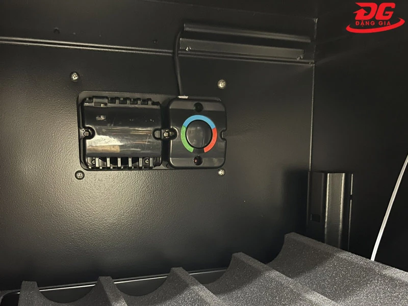 giá tủ chống ẩm Dry Cabi DHC-60XL