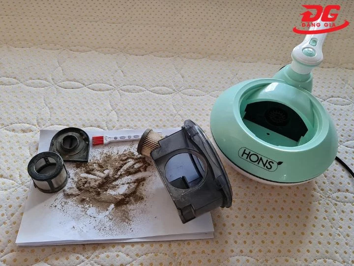 Cách dùng máy hút bụi Hons
