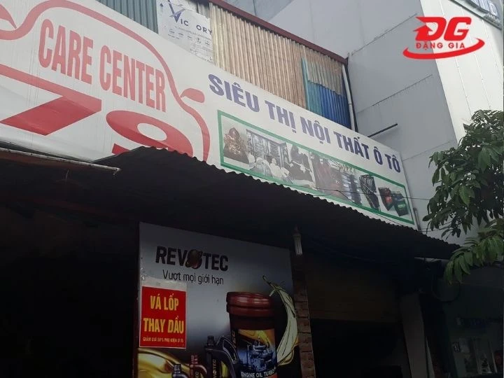 Tiệm rửa xe care center 79 Yên Lãng