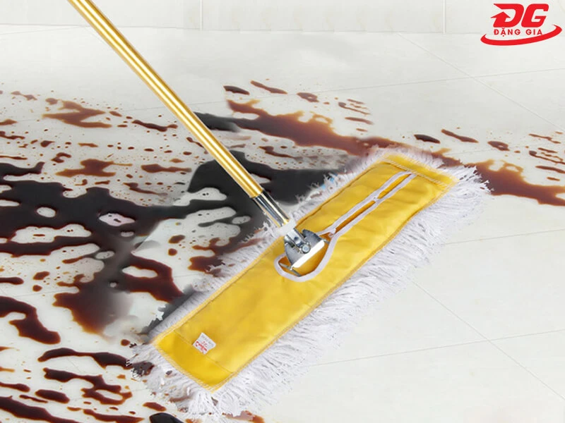 Sử dụng đúng cách để đảm bảo tuổi thọ cho cây lau nhà 60cm