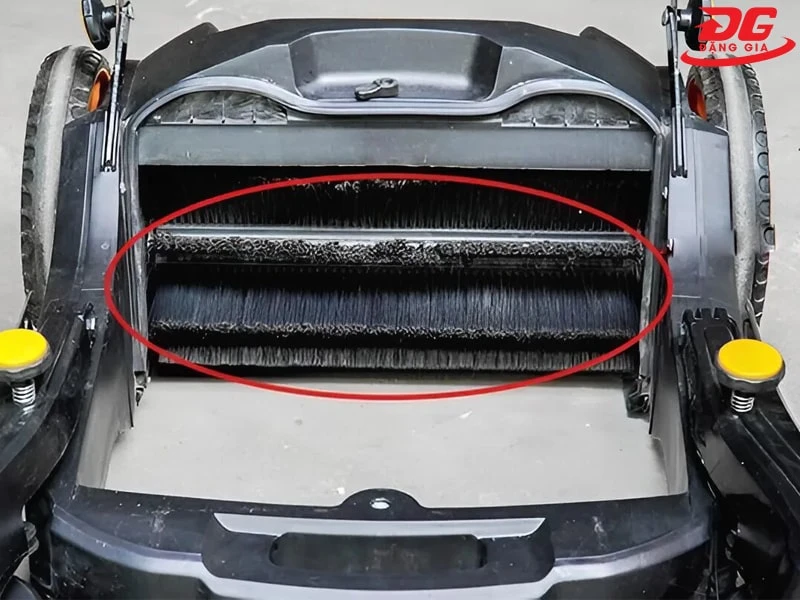 phụ tùng chổi chính xe quét rác đẩy tay
