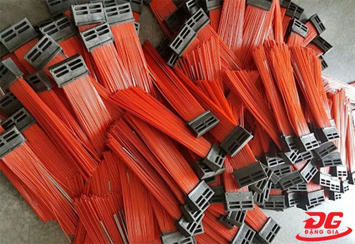 chổi nan thép đan xen