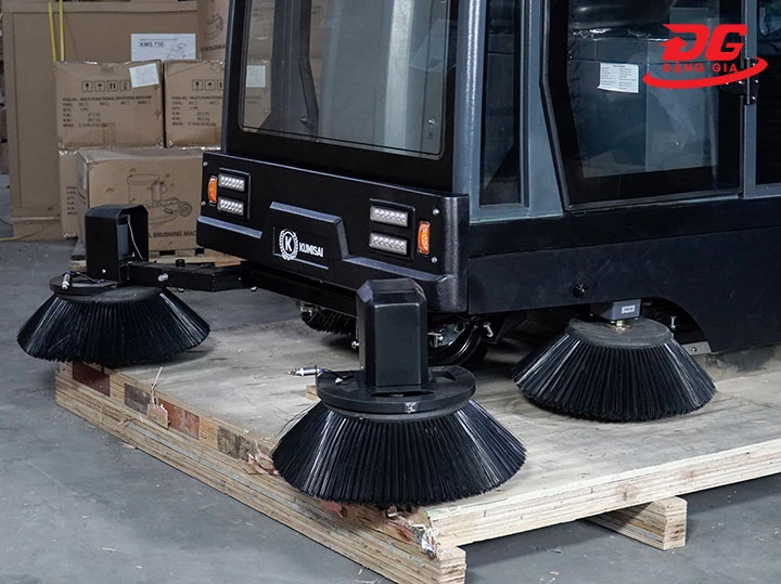 chổi xe quét đường