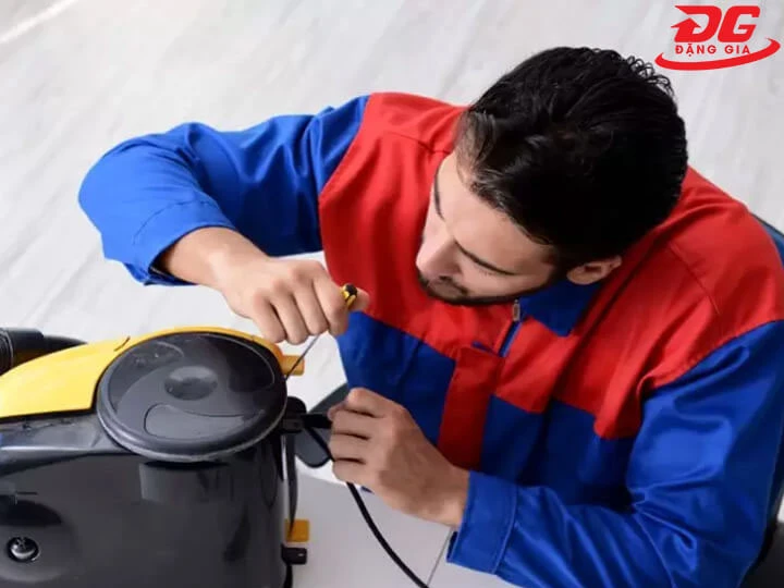 lỗi máy hút bụi không hút được