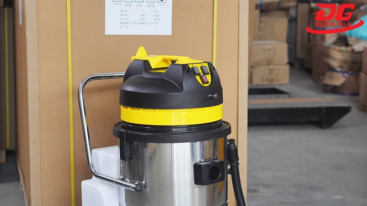 Máy giặt thảm phun hút Palada LC-602SF