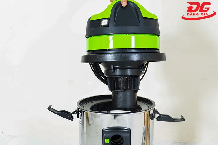 Máy hút bụi IPC GS 1/33 W&D đầu máy