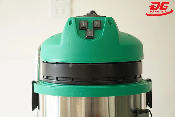 đầu máy của máy hút bụi Kumisai KMS 803