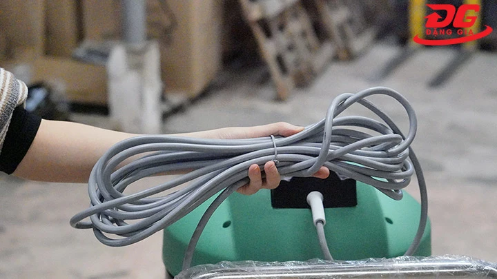 Máy hút bụi công suất lớn Kumisai KMS80 giá rẻ