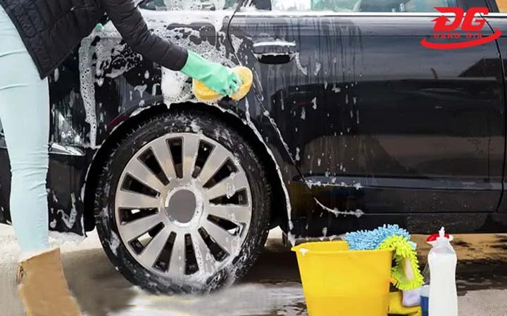 địa chỉ rửa xe ở Hóc Môn