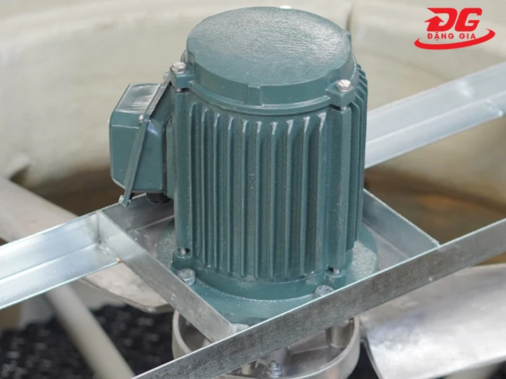 Mô tơ cánh quạt của tháp hạ nhiệt Kumisai KMS 400RT